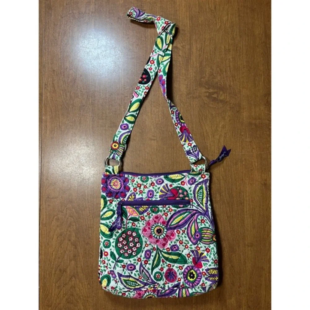 Vera Bradley eye catching